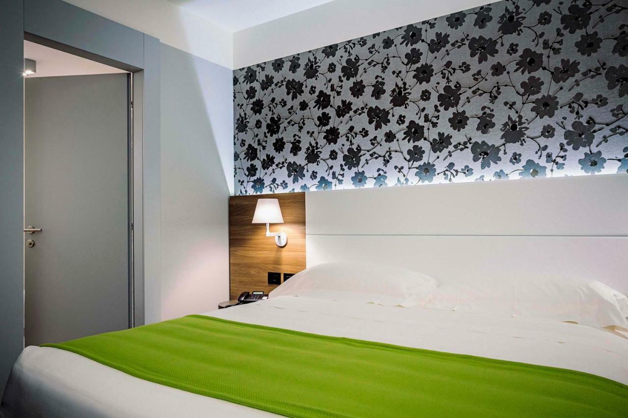 Link124 Hotel Parma Eksteriør bilde