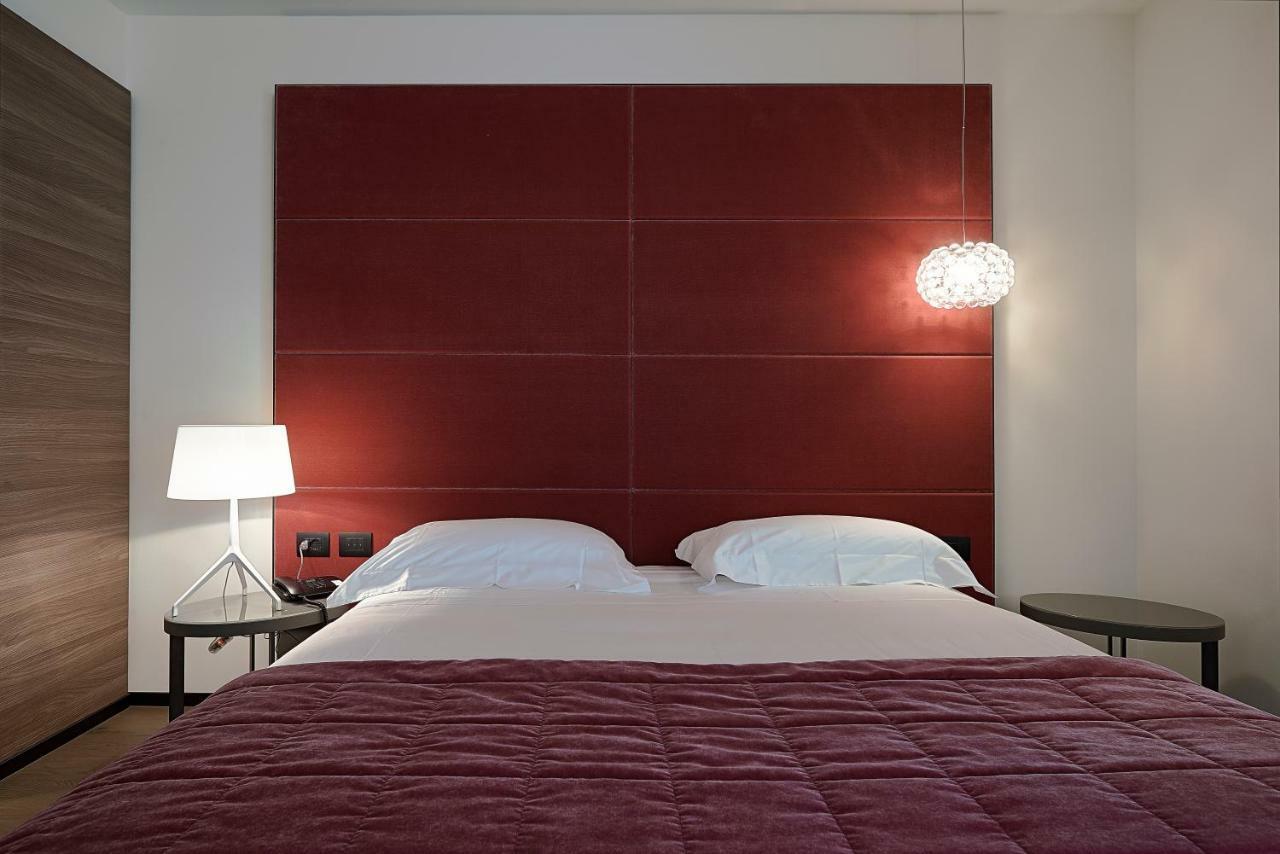 Link124 Hotel Parma Eksteriør bilde